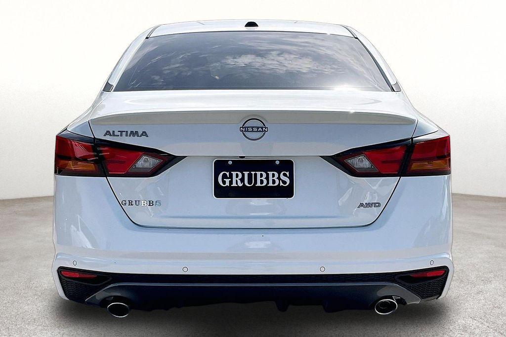 new 2026 Nissan Altima car, priced at $30,561
