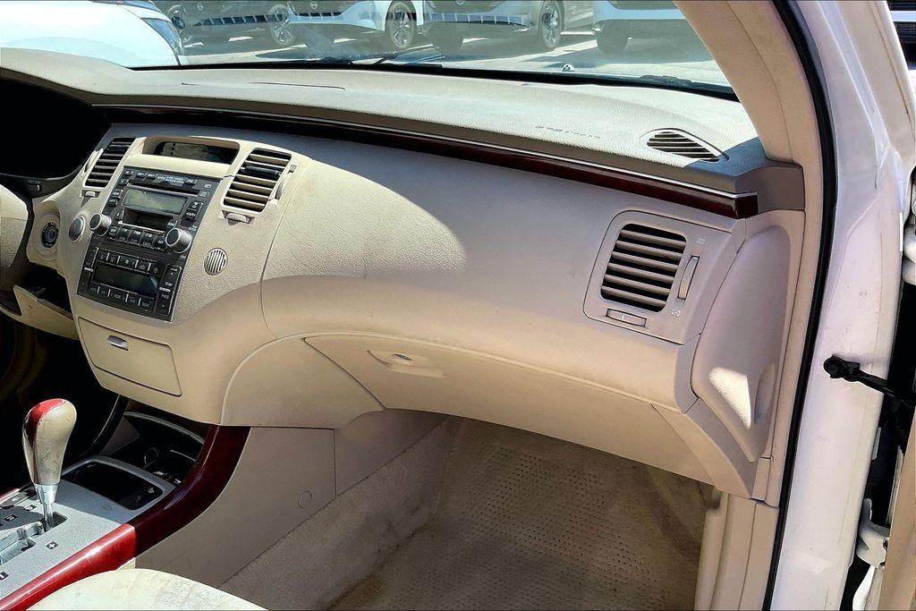 used 2006 Hyundai Azera car, priced at $3,967