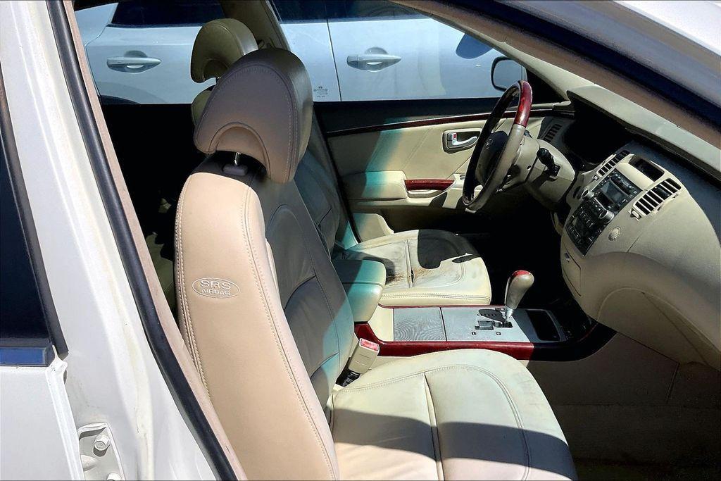 used 2006 Hyundai Azera car, priced at $3,967
