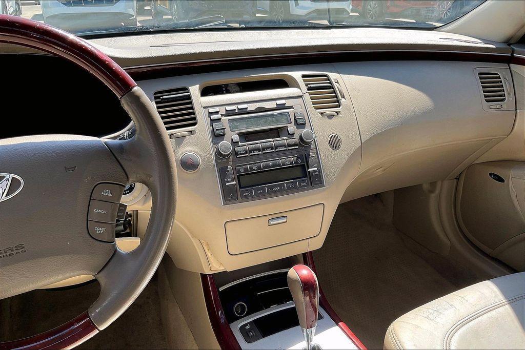 used 2006 Hyundai Azera car, priced at $3,967