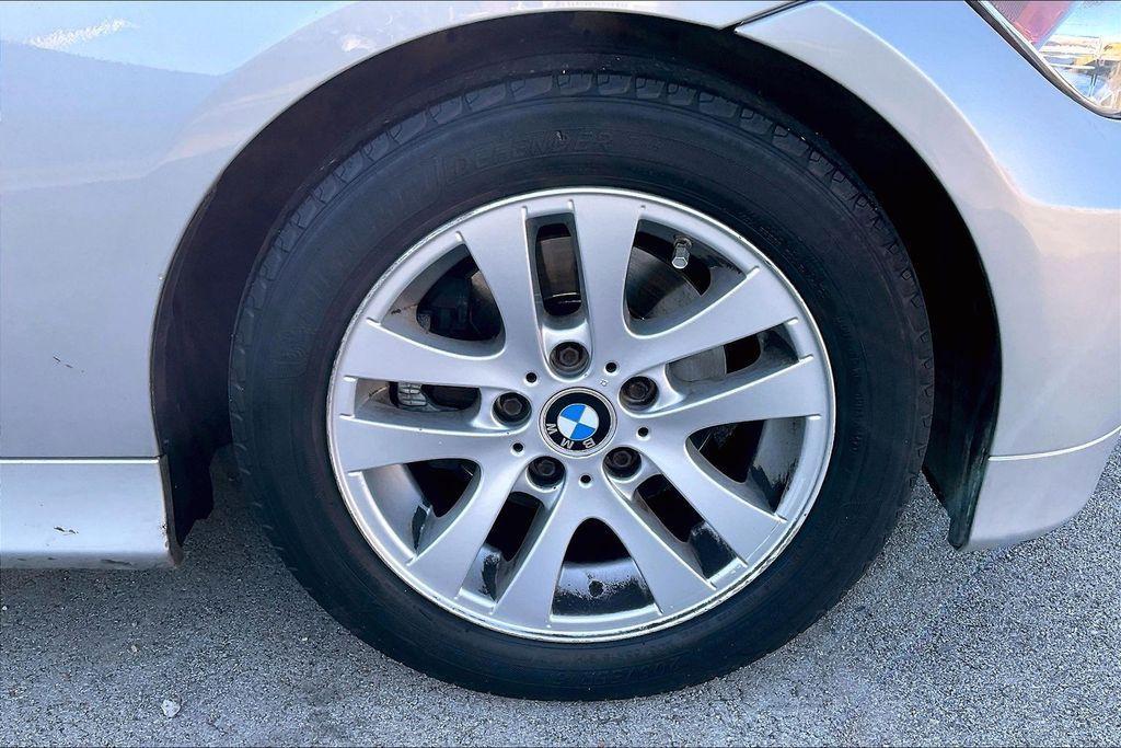 used 2007 BMW 328 car, priced at $2,977