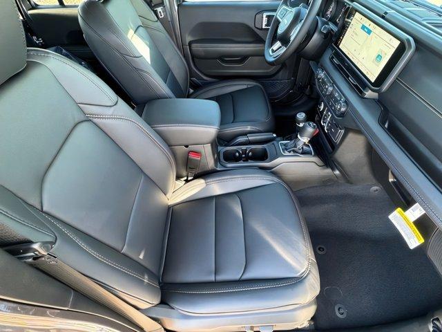 new 2026 Jeep Wrangler car, priced at $51,127