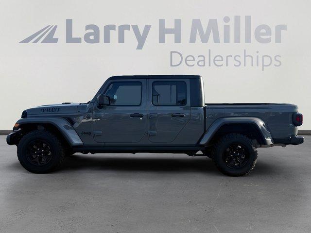 used 2022 Jeep Gladiator car, priced at $28,000