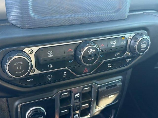 used 2022 Jeep Gladiator car, priced at $28,000