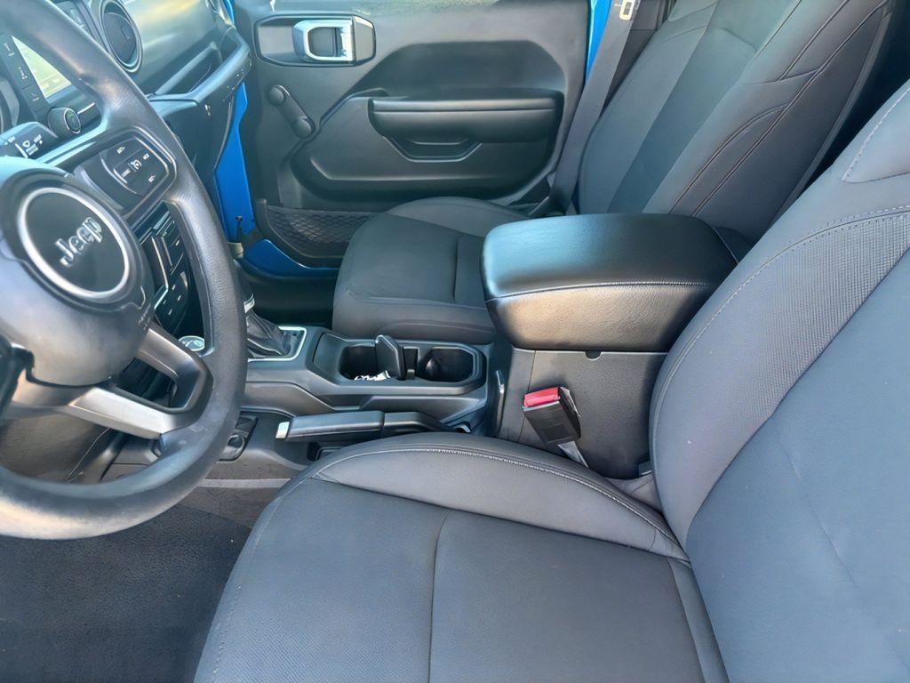 used 2021 Jeep Wrangler Unlimited car, priced at $31,000