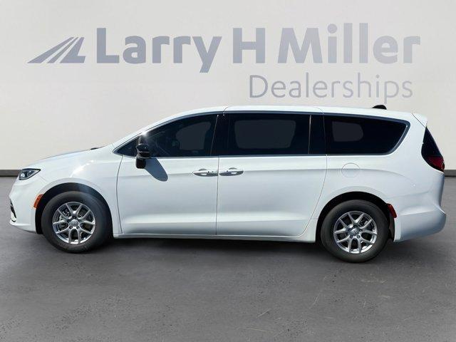 new 2026 Chrysler Pacifica car, priced at $43,482