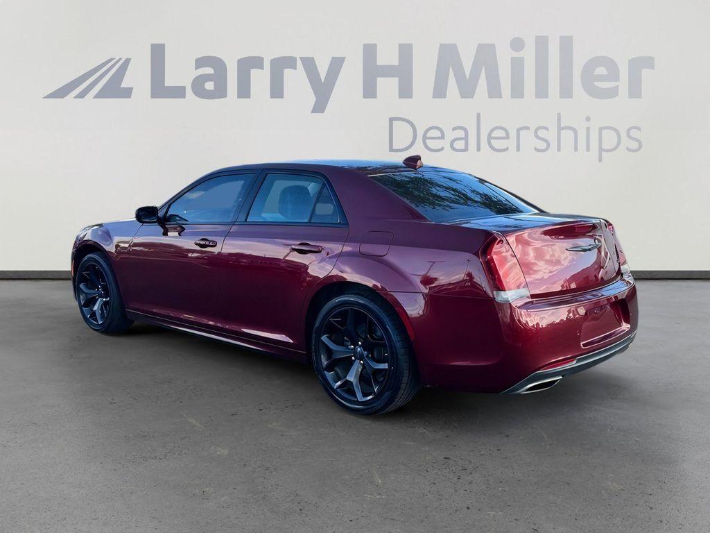 used 2022 Chrysler 300 car, priced at $17,000