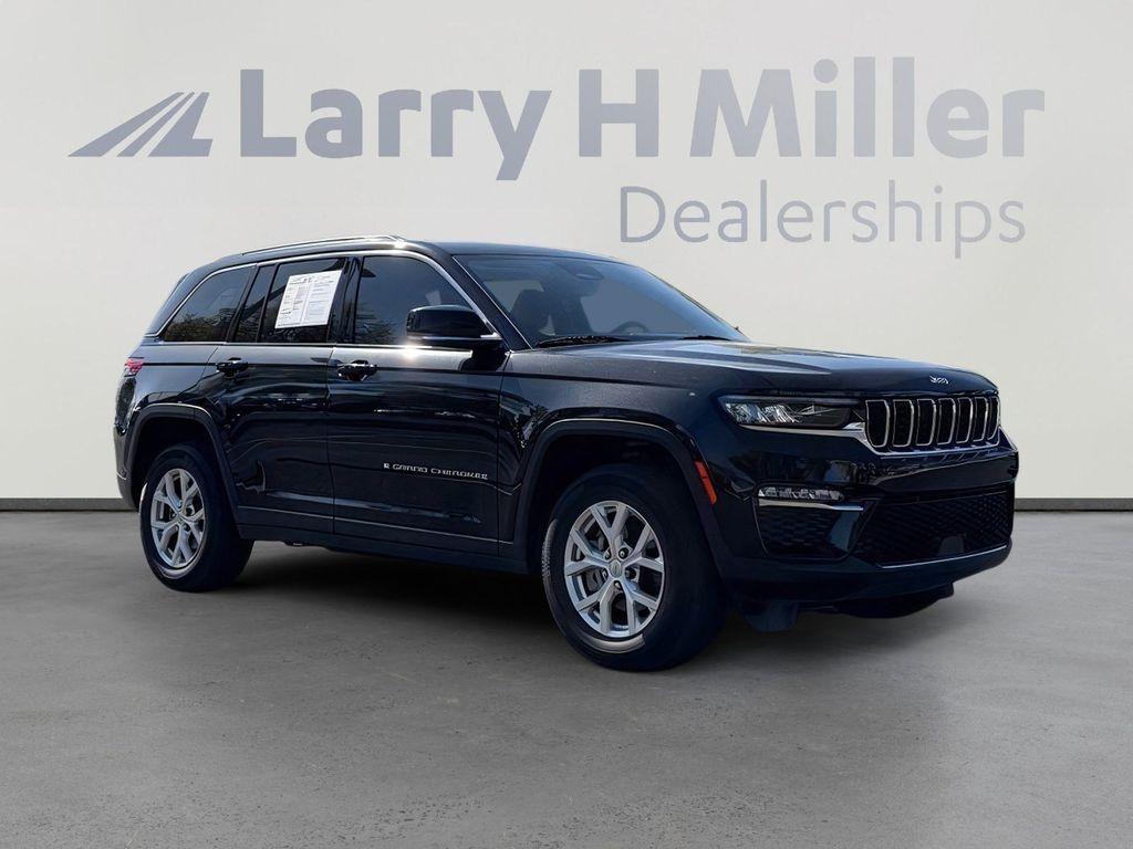 used 2023 Jeep Grand Cherokee car, priced at $27,546