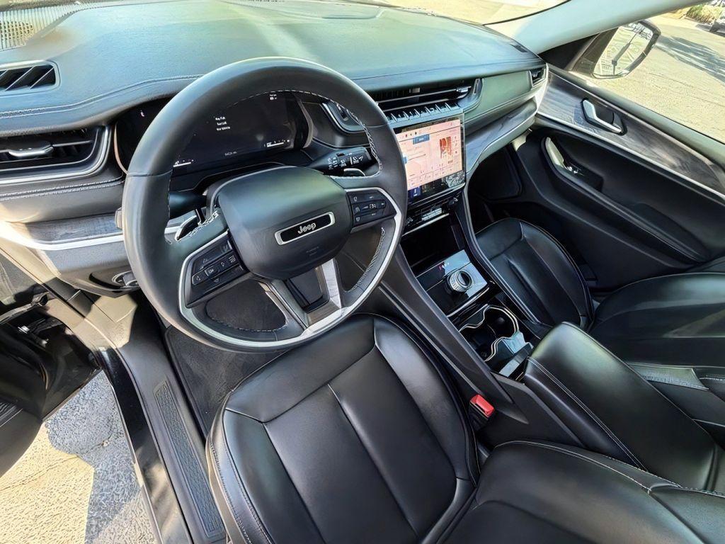 used 2023 Jeep Grand Cherokee car, priced at $27,546