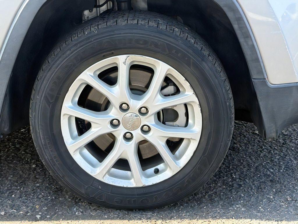 used 2017 Jeep Cherokee car, priced at $11,500