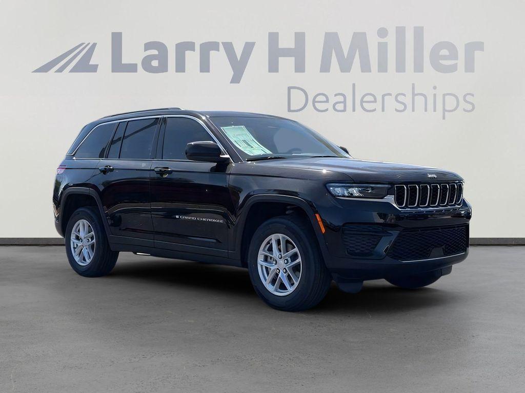 new 2026 Jeep Grand Cherokee car, priced at $36,396