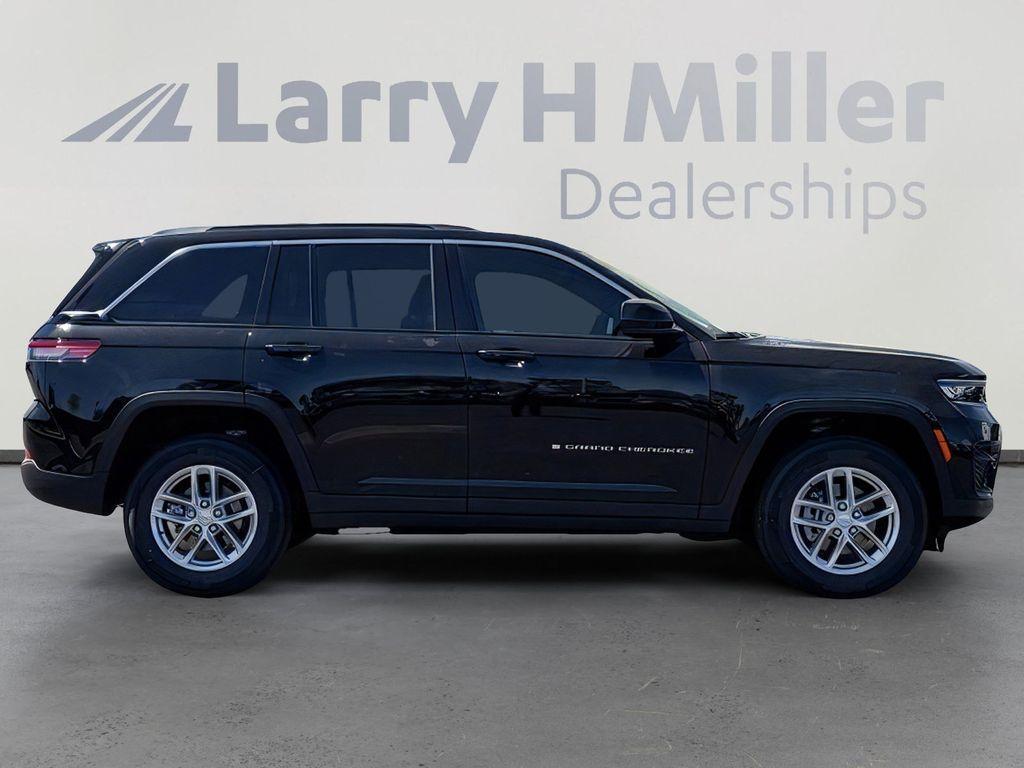 new 2026 Jeep Grand Cherokee car, priced at $36,396