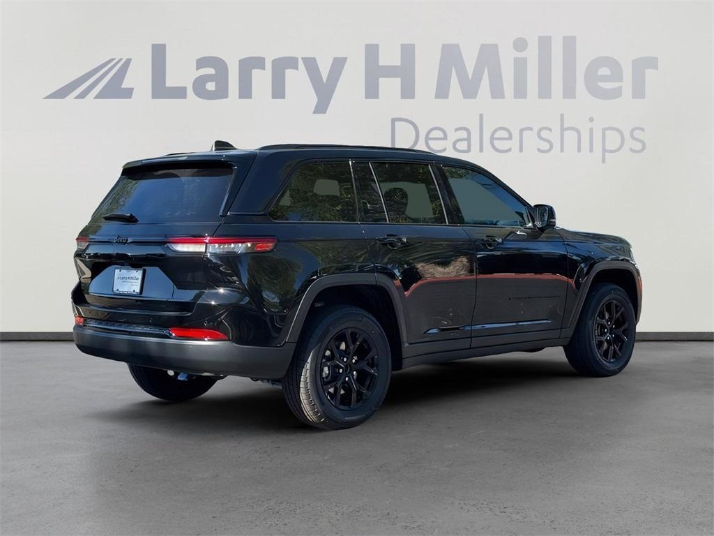 new 2025 Jeep Grand Cherokee car, priced at $41,072