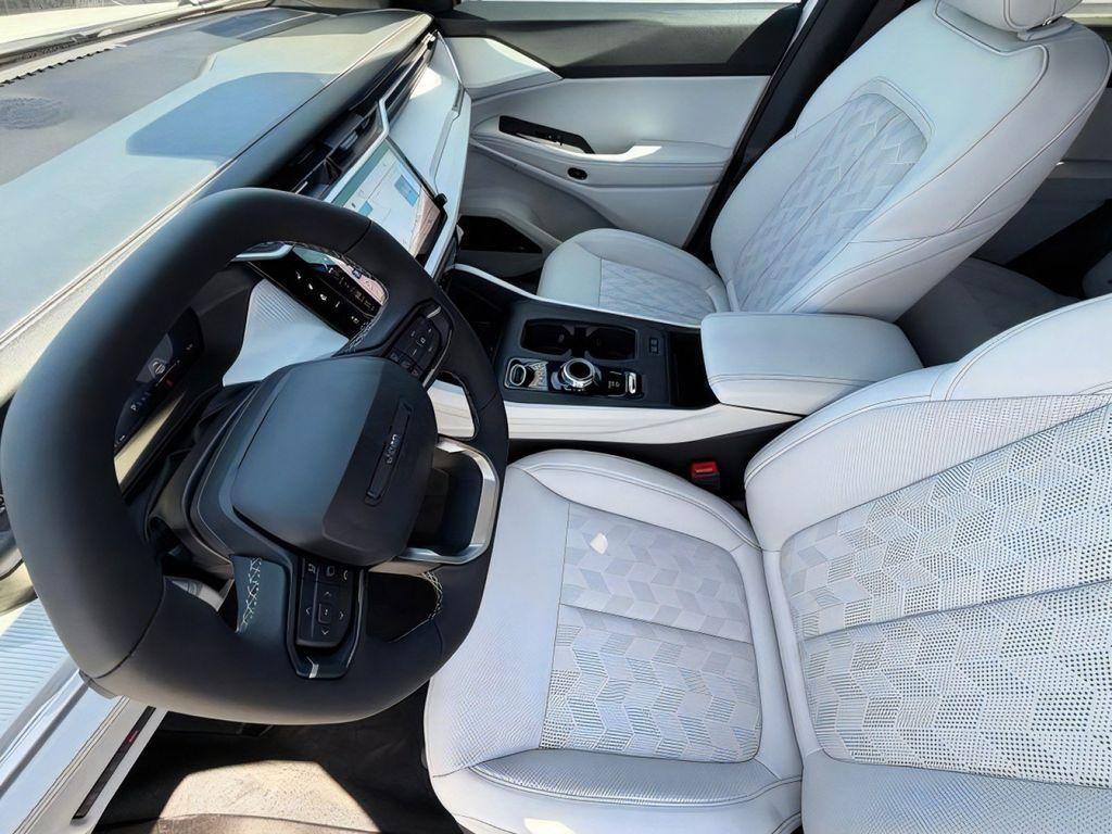 new 2026 Jeep Cherokee car, priced at $47,381