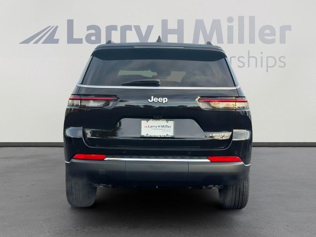 new 2025 Jeep Grand Cherokee L car, priced at $43,837