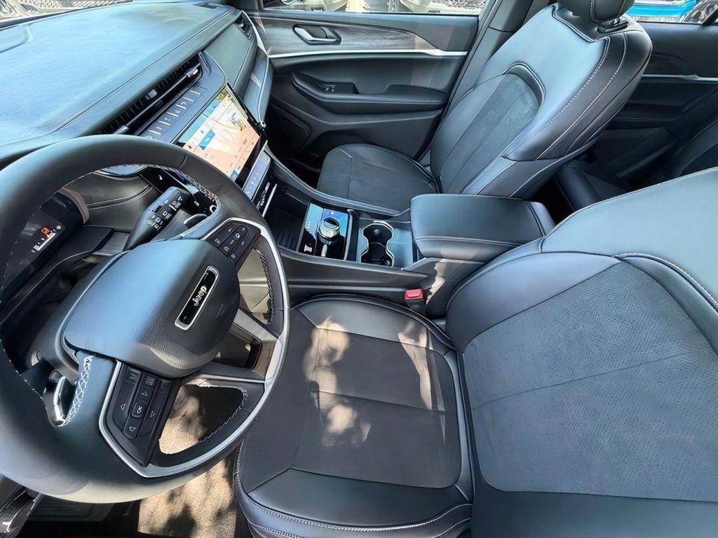 new 2026 Jeep Grand Cherokee car, priced at $47,241