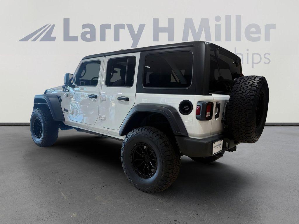 new 2026 Jeep Wrangler car, priced at $44,077