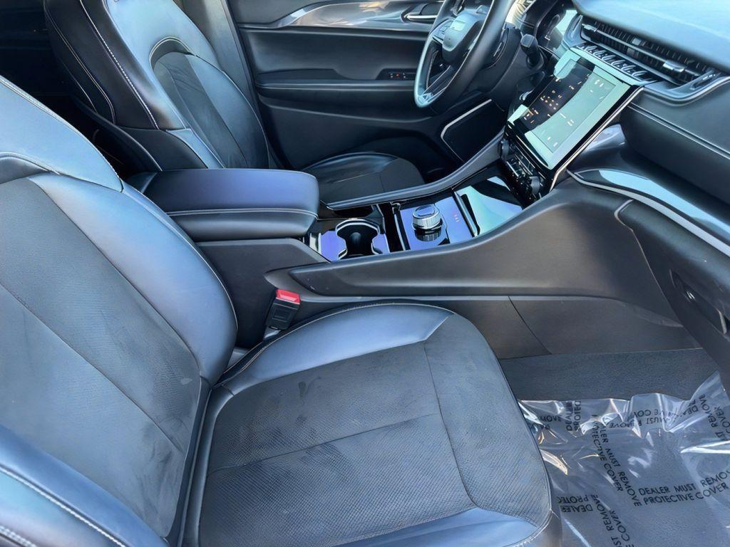 used 2022 Jeep Grand Cherokee car, priced at $26,000