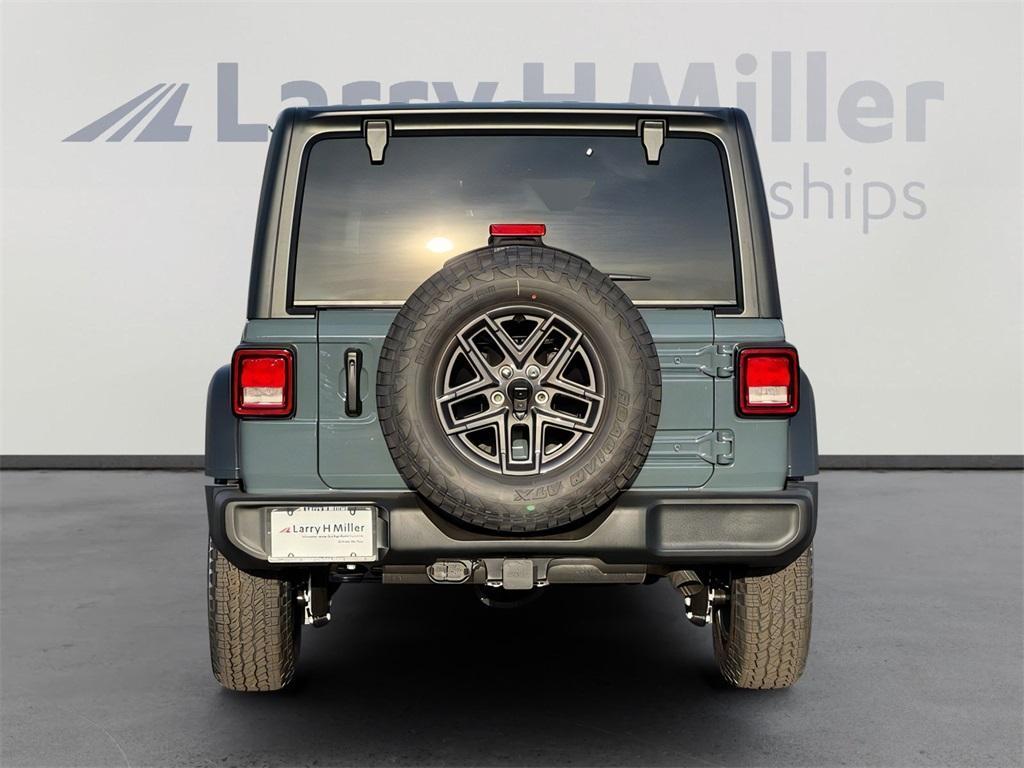 new 2026 Jeep Wrangler car, priced at $47,172