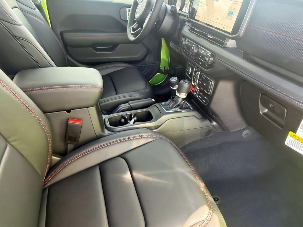 new 2026 Jeep Gladiator car, priced at $54,092