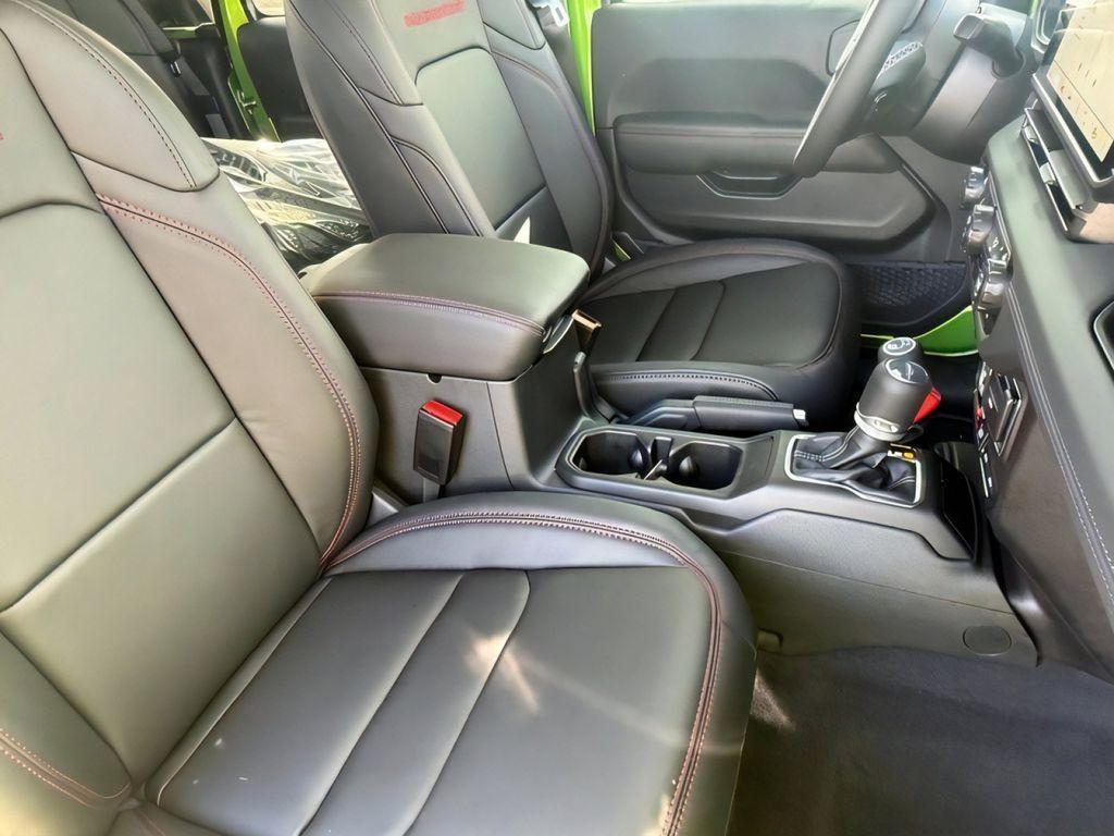 new 2026 Jeep Gladiator car, priced at $54,092