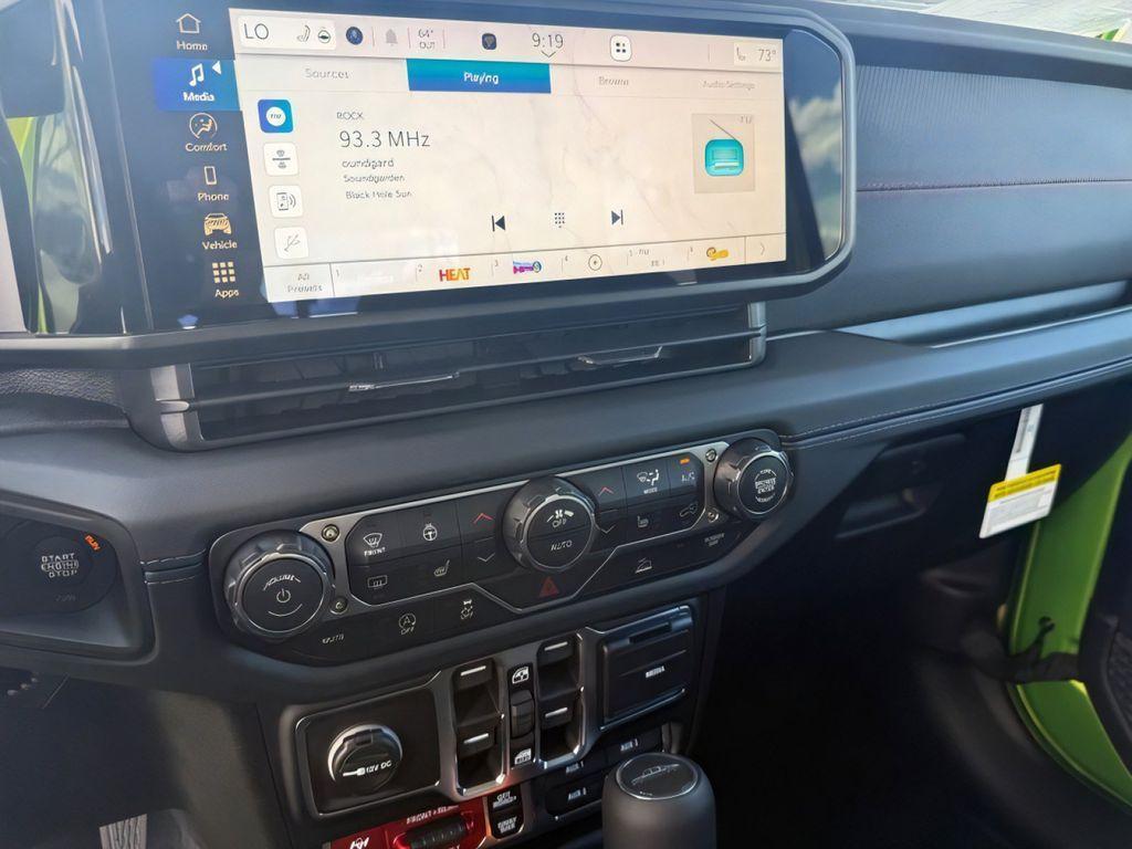 new 2026 Jeep Gladiator car, priced at $54,092