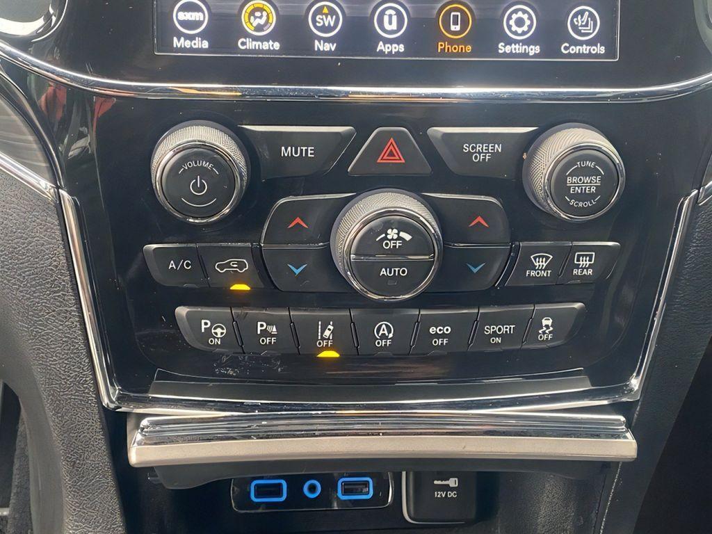 used 2021 Jeep Grand Cherokee car, priced at $19,000