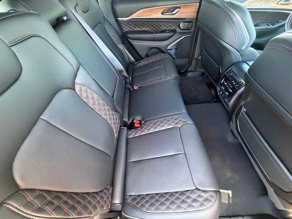 new 2026 Jeep Grand Cherokee car, priced at $62,931