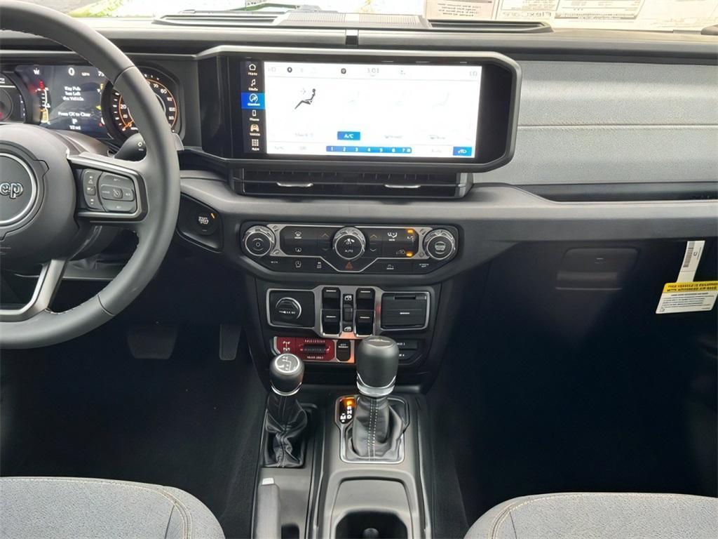 new 2025 Jeep Gladiator car, priced at $46,332