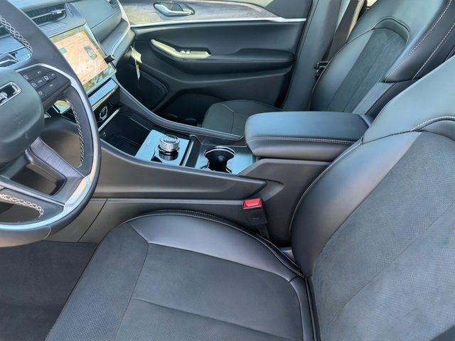 new 2026 Jeep Grand Cherokee car, priced at $36,836