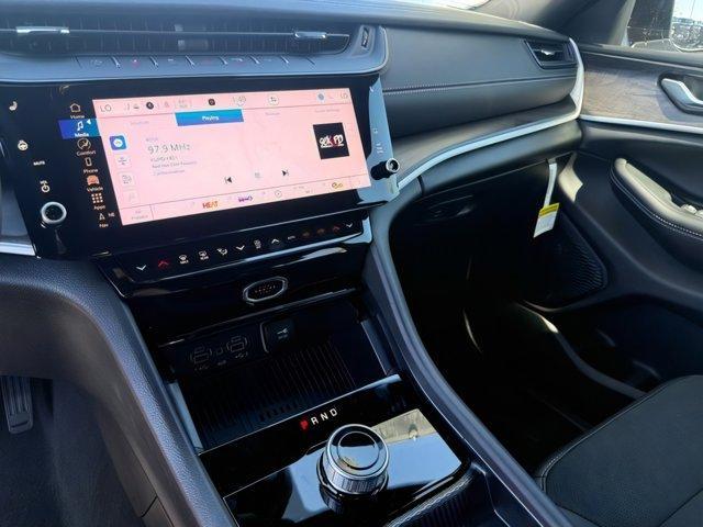 new 2026 Jeep Grand Cherokee car, priced at $36,836