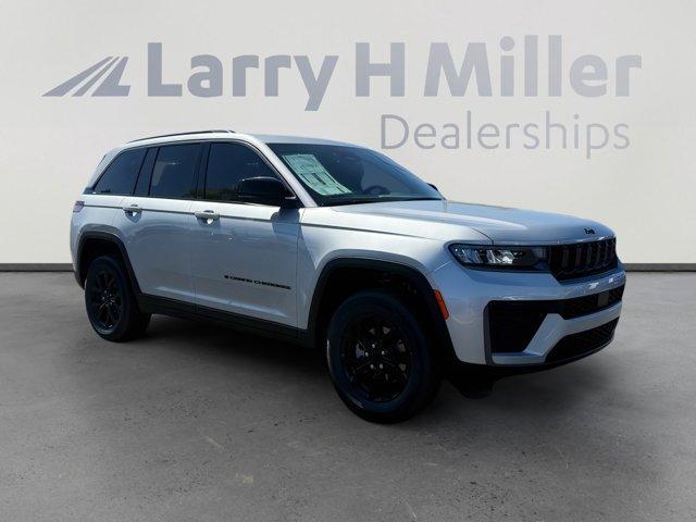 new 2026 Jeep Grand Cherokee car, priced at $36,836