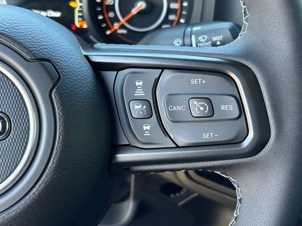 new 2026 Jeep Gladiator car, priced at $60,116