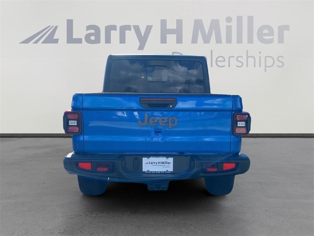 used 2025 Jeep Gladiator car, priced at $43,000