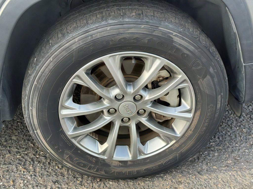 used 2021 Jeep Cherokee car, priced at $21,000