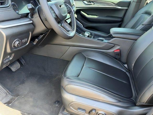 new 2026 Jeep Grand Cherokee L car, priced at $45,296