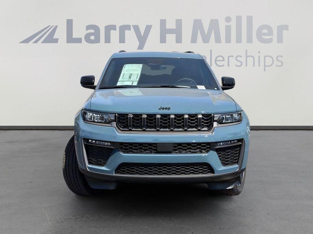 new 2026 Jeep Grand Cherokee L car, priced at $45,296