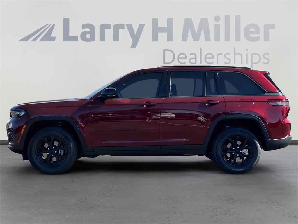 new 2025 Jeep Grand Cherokee car, priced at $39,072