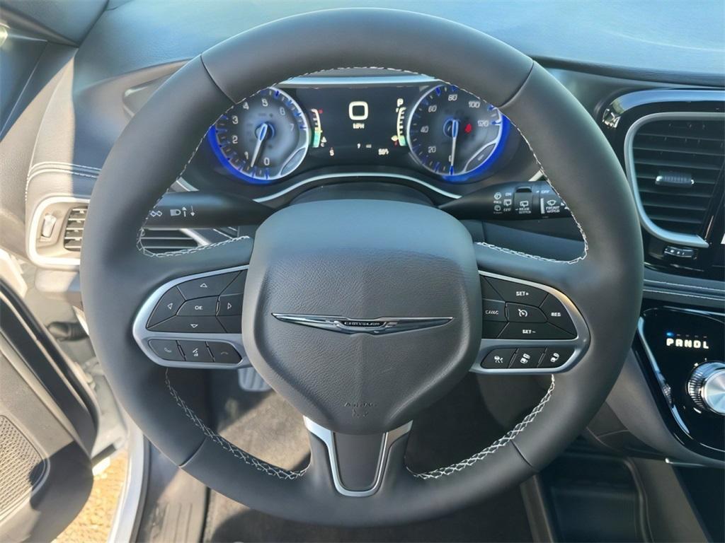 new 2026 Chrysler Pacifica car, priced at $38,987