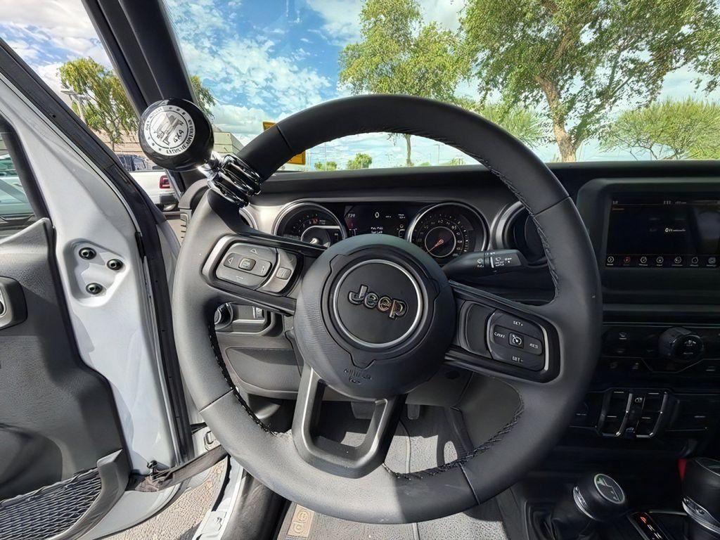 used 2023 Jeep Gladiator car, priced at $31,500