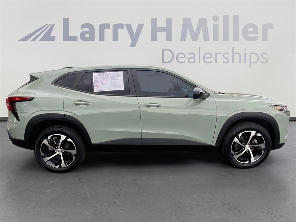 used 2024 Chevrolet Trax car, priced at $21,000