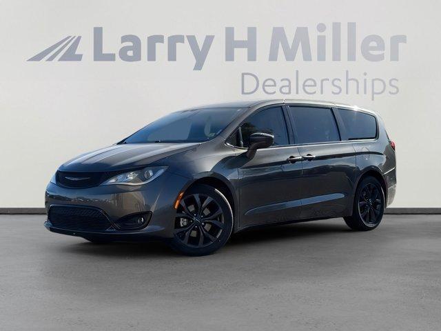 used 2018 Chrysler Pacifica car, priced at $17,500