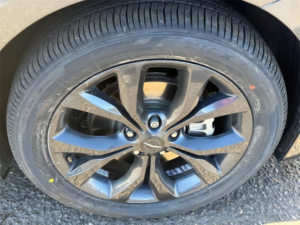 used 2018 Chrysler Pacifica car, priced at $17,000