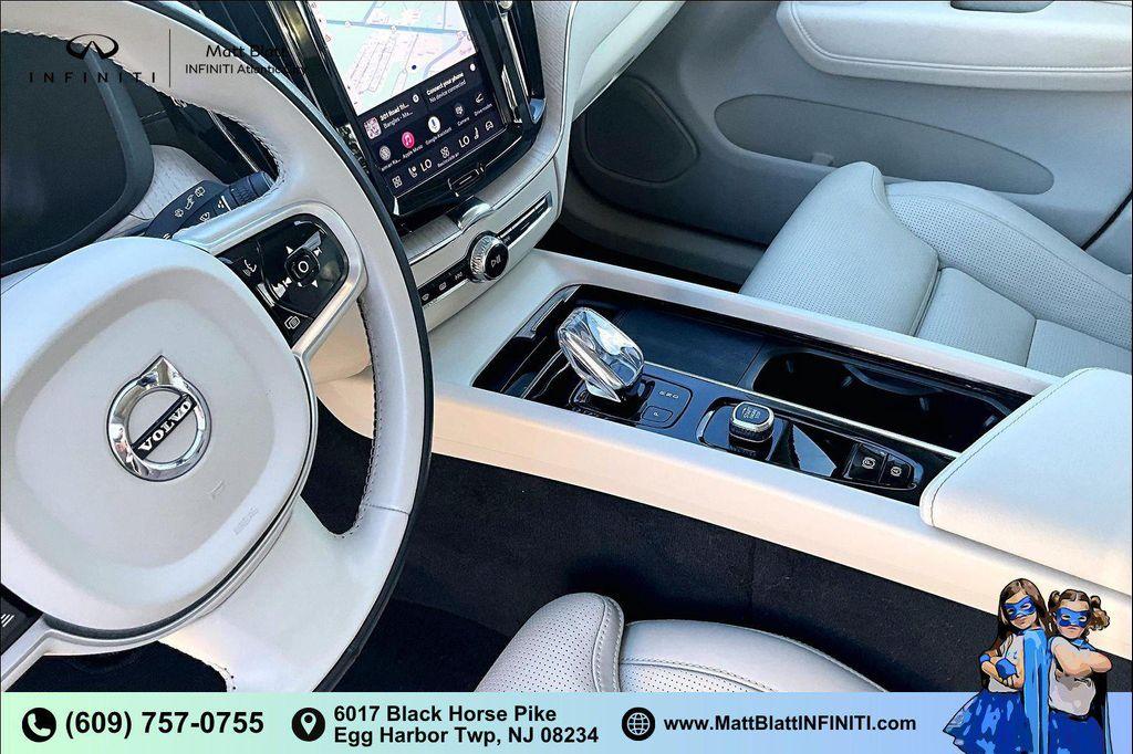 used 2022 Volvo XC60 car, priced at $29,679