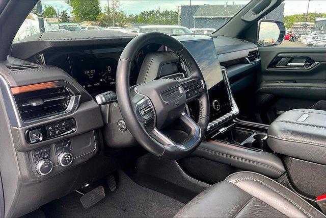 used 2025 GMC Yukon car, priced at $70,071