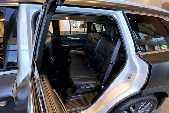 new 2026 INFINITI QX60 car, priced at $62,170