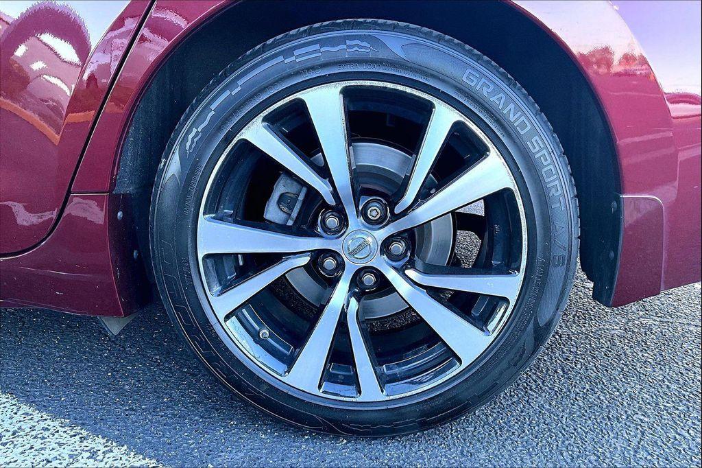 used 2018 Nissan Maxima car, priced at $17,687