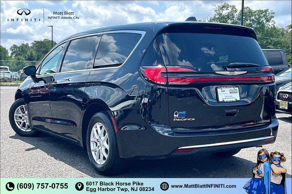 used 2024 Chrysler Pacifica car, priced at $24,687