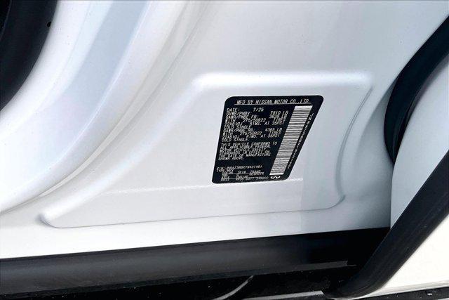 new 2026 INFINITI QX80 car, priced at $98,055