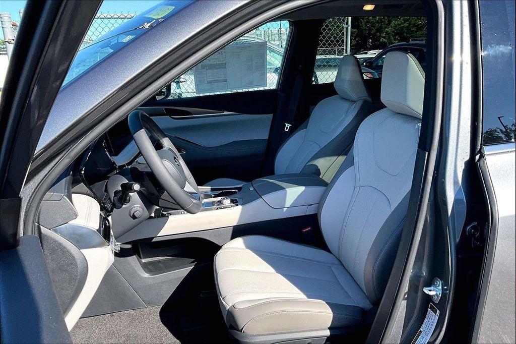 new 2027 INFINITI QX60 car, priced at $59,896